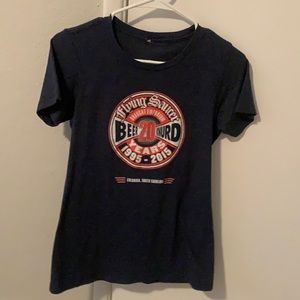 Size small navy blue tshirt